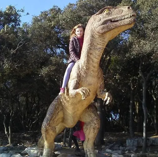 Lovely Nocleg ze śniadaniem 3*