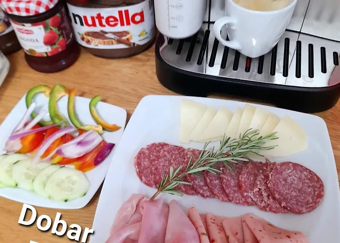 Bed & Breakfast Lovely 3*