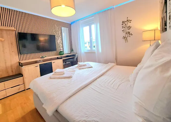 Bed and Breakfast Lovely Ρόβινι